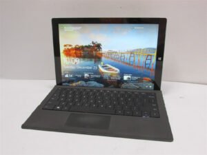 Microsoft Surface Pro 3 i7-4650U 1.7GHz 8GB RAM 256GB 12" Windows 10 Pro Tablet