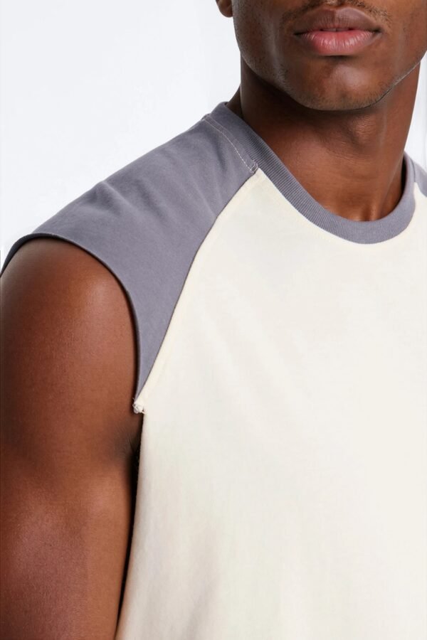 Boxy Raglan Muscle Tee