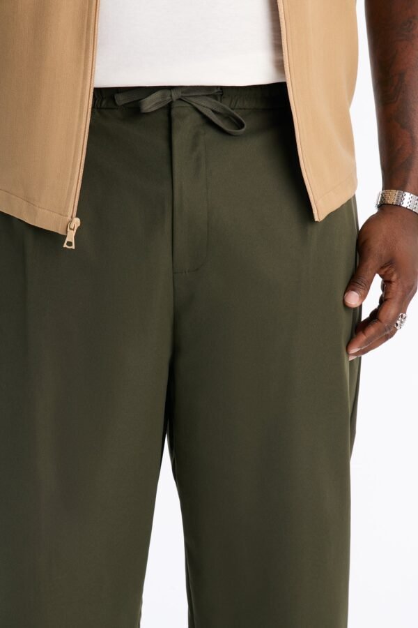 Nelson Pleated Hybrid Relaxed Pant