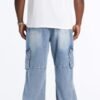 Utility Cargo Relaxed Jeans