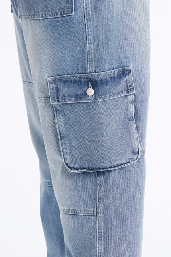 Utility Cargo Relaxed Jeans