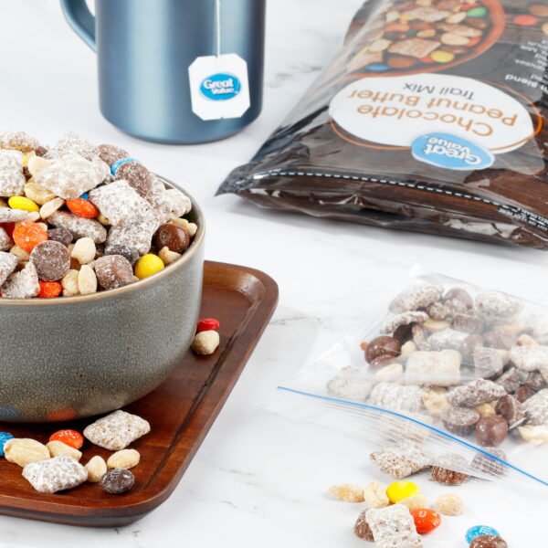 73dbfe0b-07c1-4815-ba61-194c0260f7b8.cc5e7e7a7b0aedf6b2001503907f7c73.jpeg Chocolate Peanut Butter Trail Mix, 22 oz