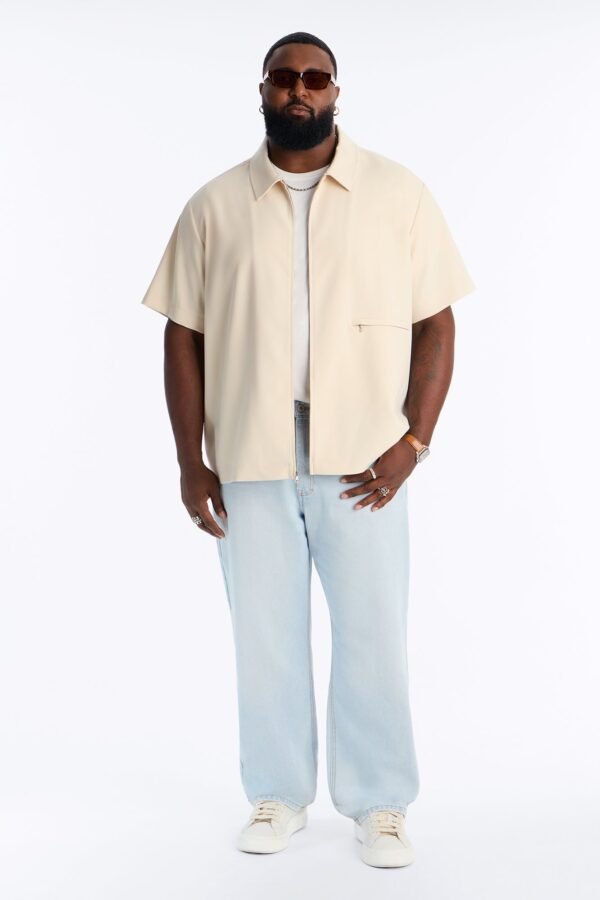Essential Relaxed Rigid Jean