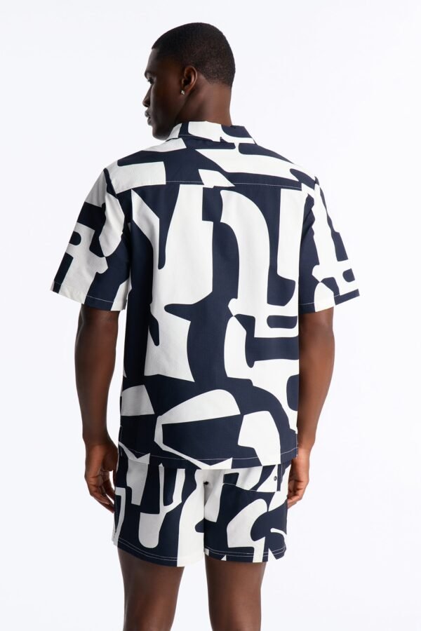Seersucker Abstract Geo Printed Closed Collar Shirt