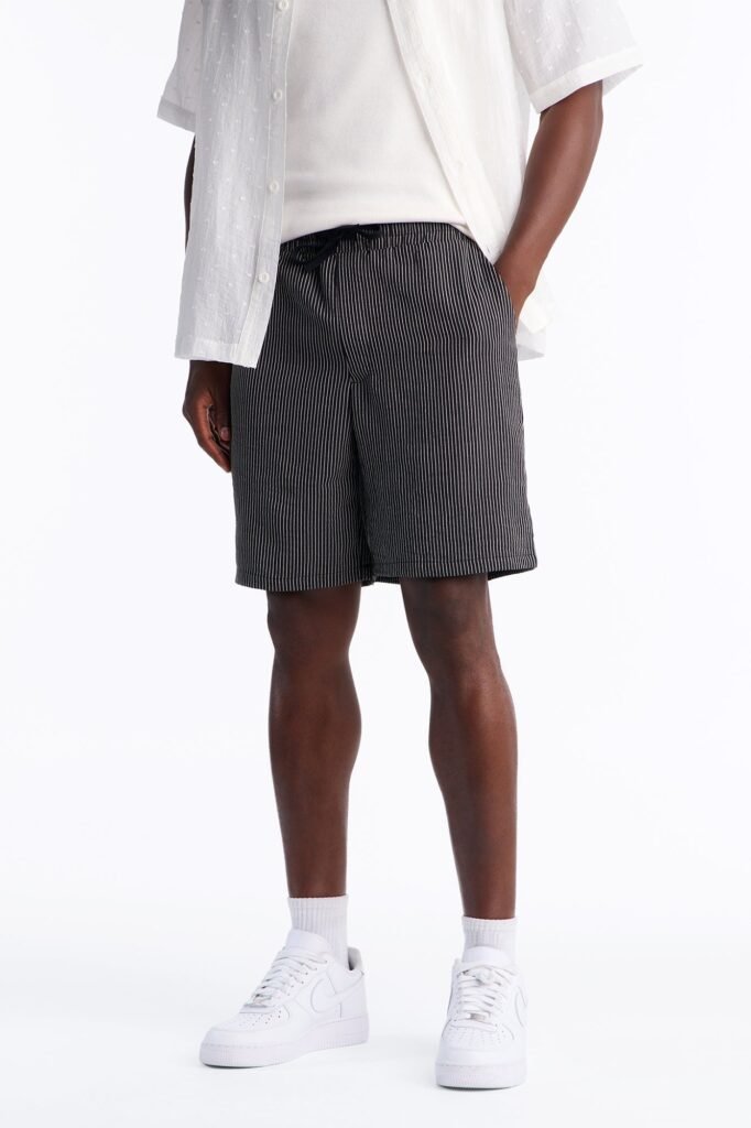 Eliot Striped Relaxed Short