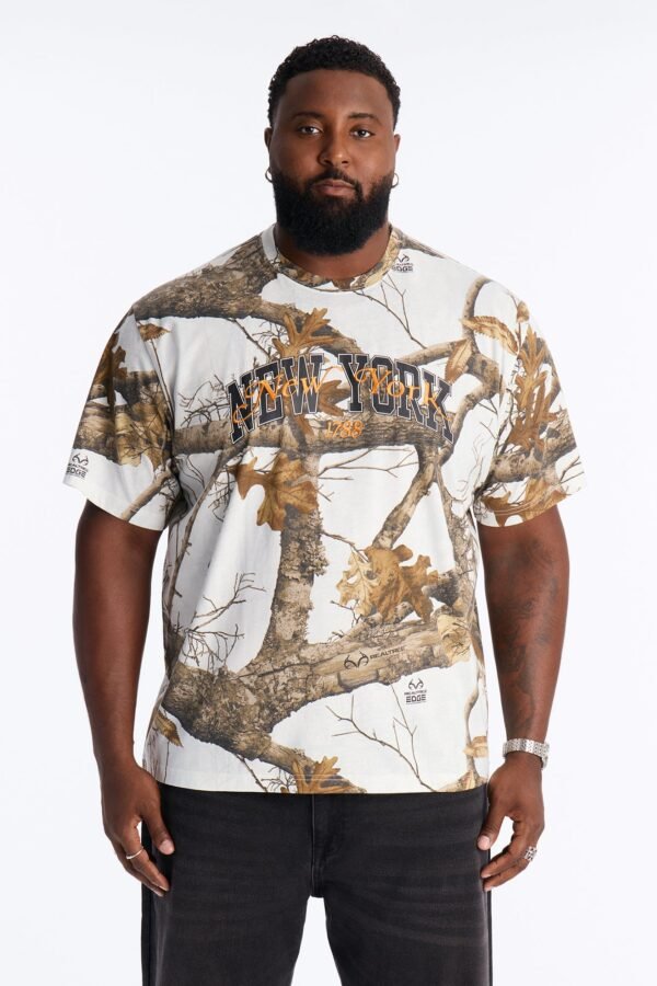 Real Tree New York Snow Embroidery Short Sleeve Tee