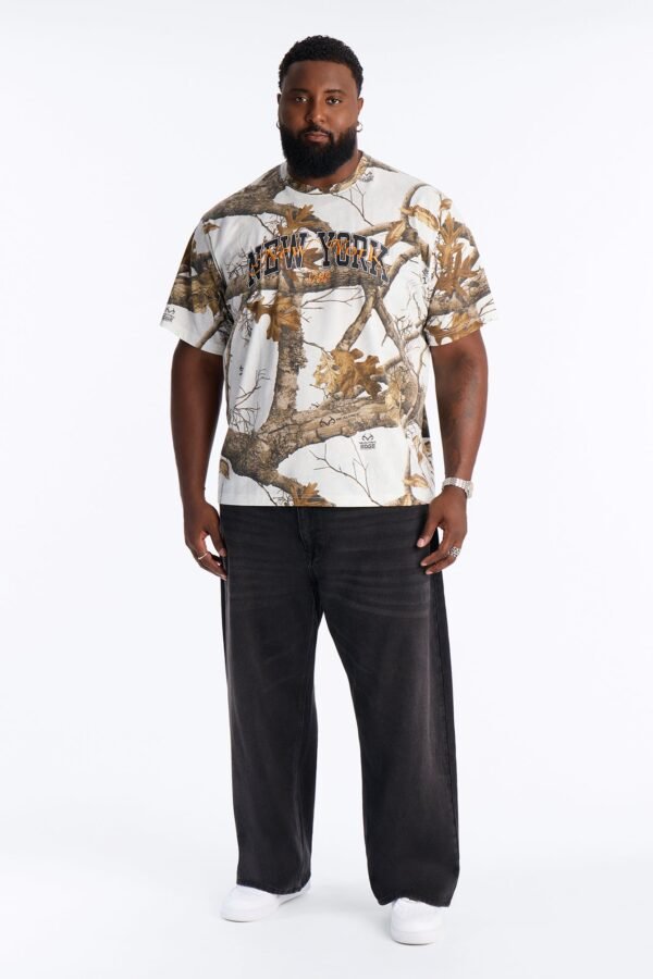 Real Tree New York Snow Embroidery Short Sleeve Tee