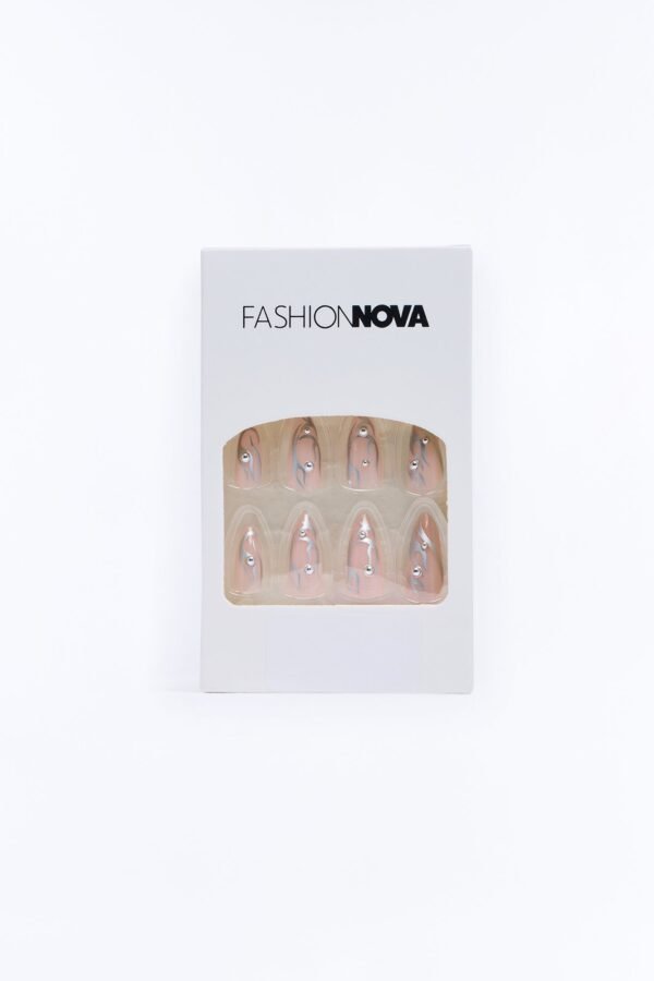 Belle Manicure Press On Nail Set