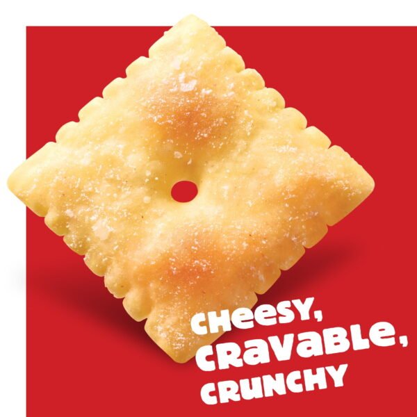 bda5b910-c227-4f86-9c6f-925852884437.2e318d693b7451464b6bc15a162b1e46.jpeg Cheez-It White Cheddar Baked Snack Crackers, Lunch Snacks, 12.4 oz