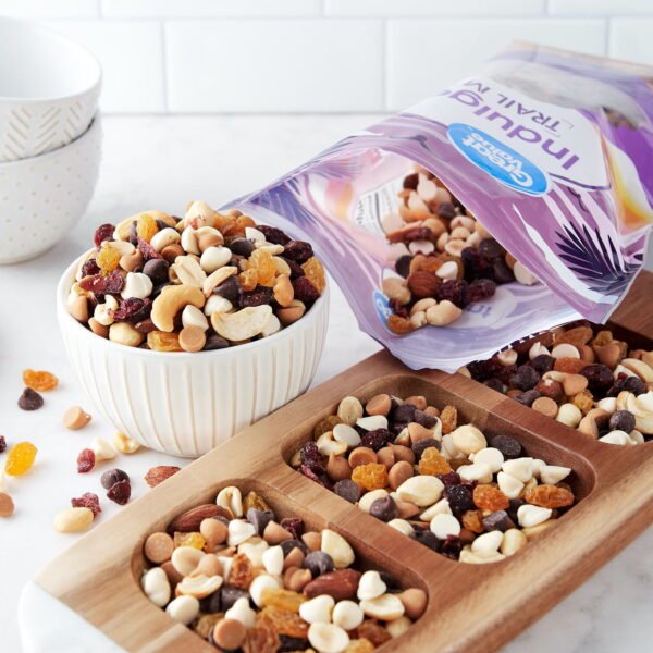 Indulgent Trail Mix, 26 oz
